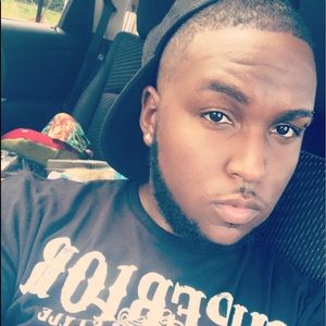 Meet your Posher, Joshua